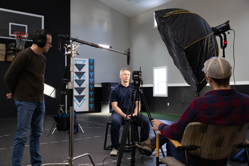 behind the scenes on set filming talking head videos for social media - horizon visual media commercial video production